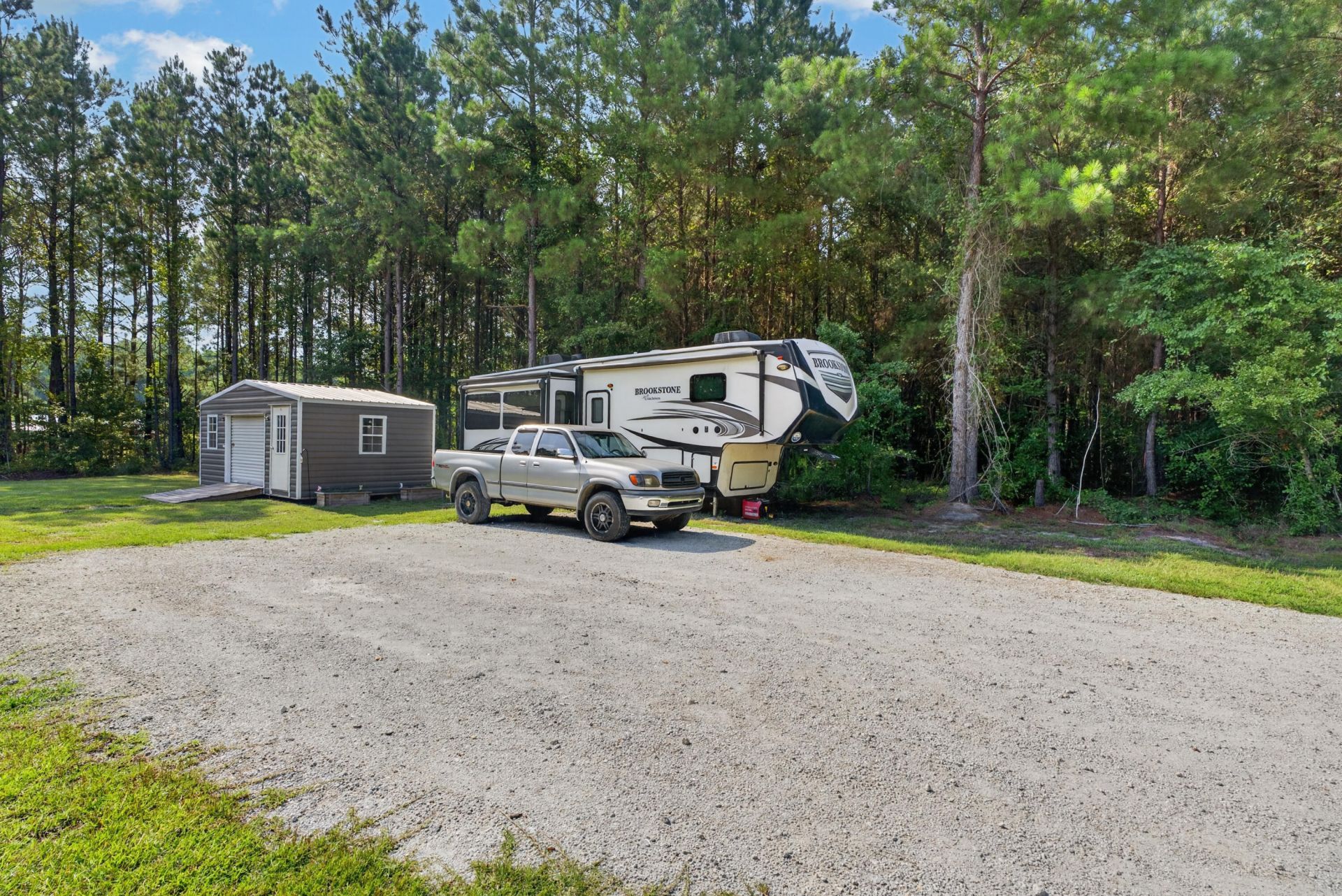 1308 Whitehouse Road Photo 6