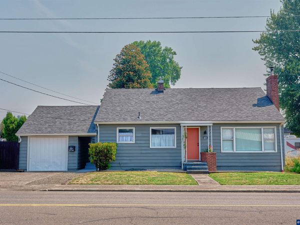 210 N First Av, Stayton, OR 97383