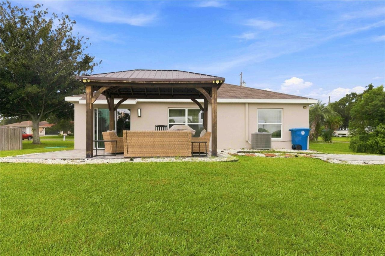 2496 Rim Drive , Spring Hill, FL 34608 Photo