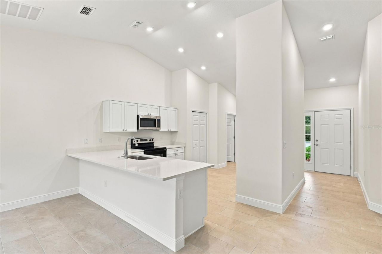 121 S Canoe Creek Road, Kenansville, FL 34739 Photo