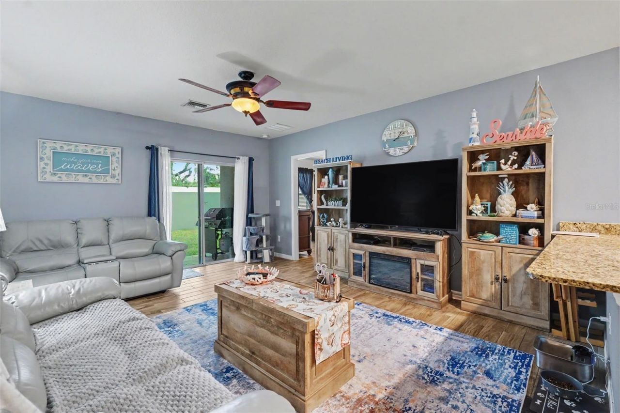 3918 Willow Hammock Drive, Palmetto, FL 34221 Photo