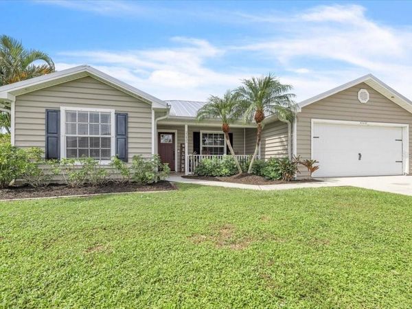 25435 AREQUIPA DRIVE , PUNTA GORDA, FL 33983