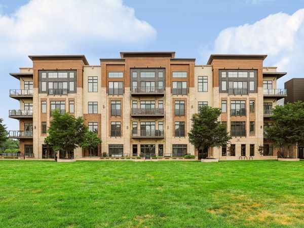 15 W Executive Drive , Unit 206, Carmel, IN 46032