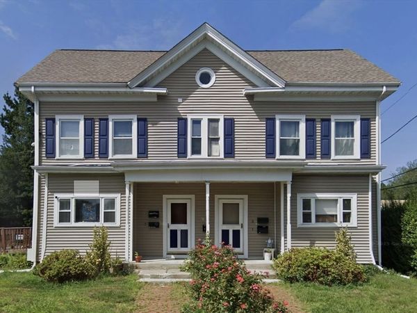96 Plymouth St, Unit 4, Holbrook, MA 02343