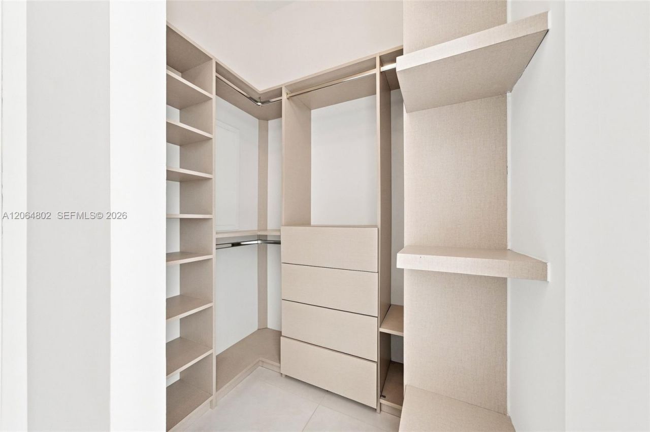 3470 E Coast Ave , Unit H0901, Miami, FL 33137 Photo