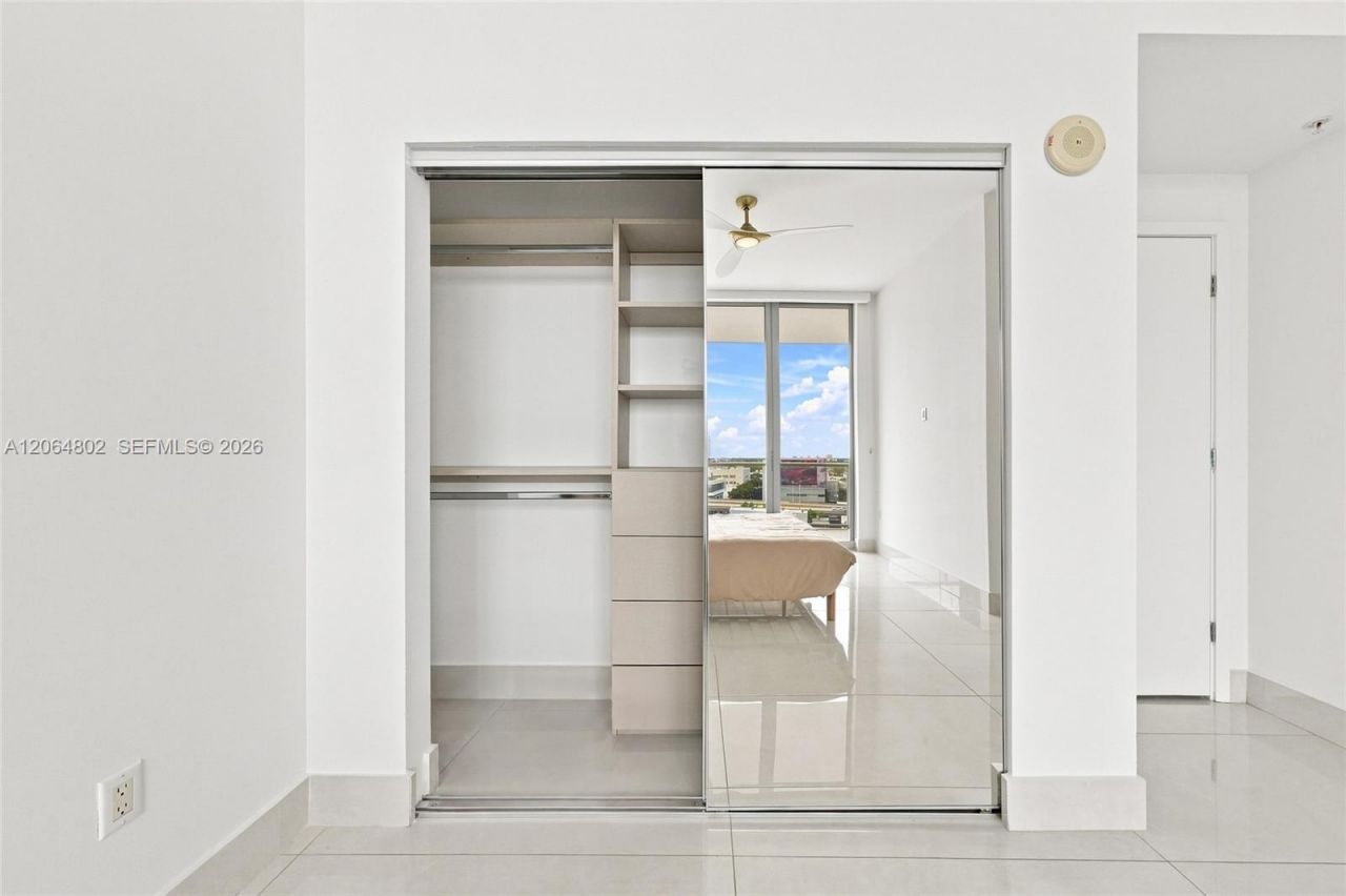 3470 E Coast Ave , Unit H0901, Miami, FL 33137 Photo