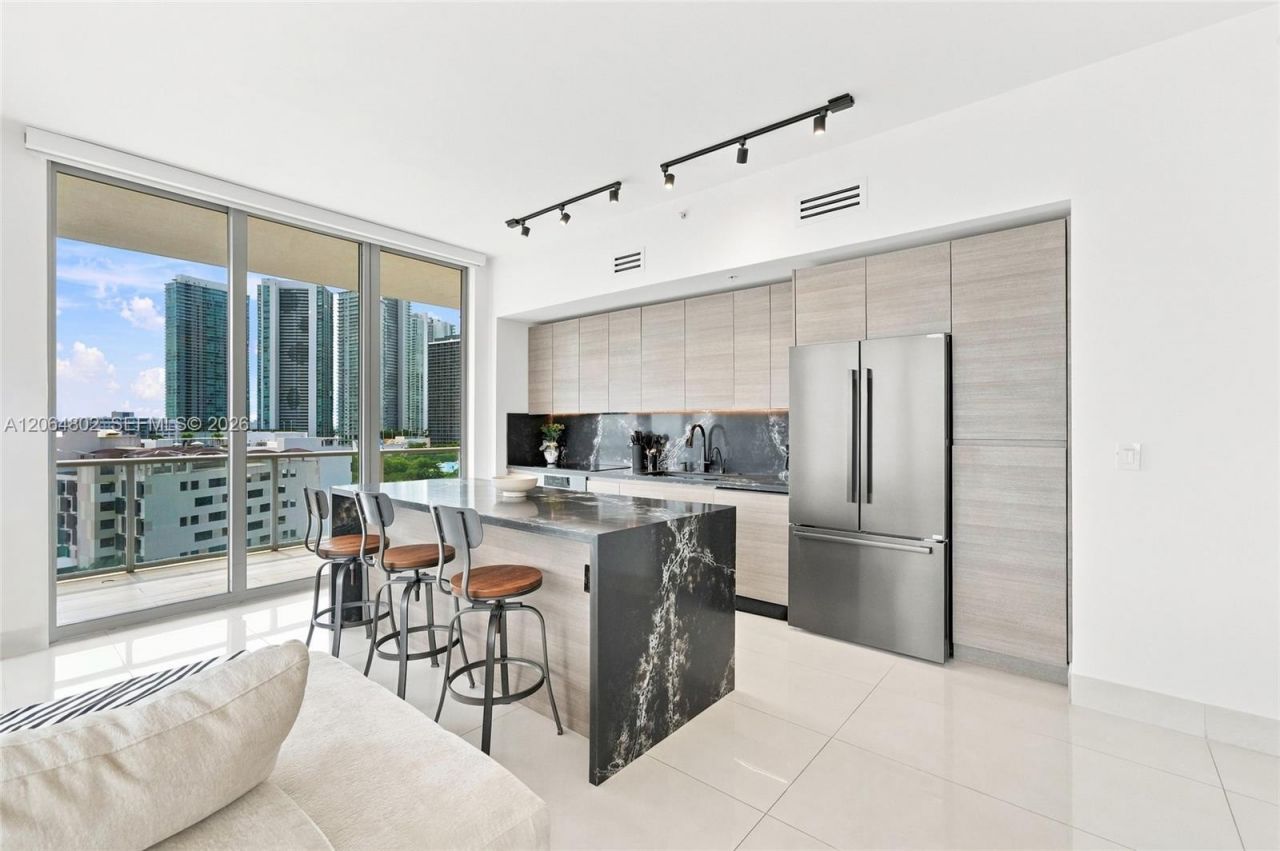 3470 E Coast Ave , Unit H0901, Miami, FL 33137 Photo