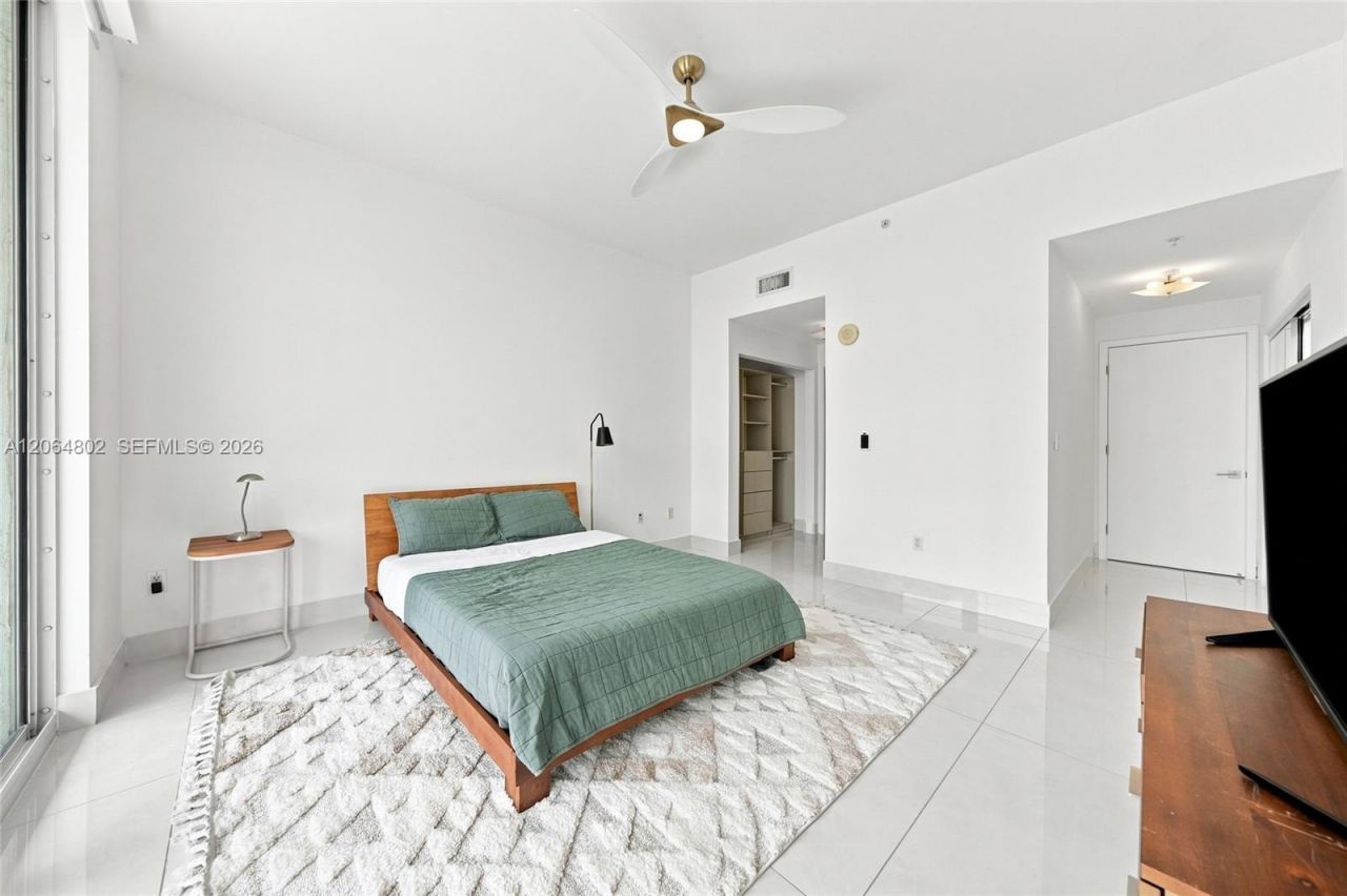 3470 E Coast Ave , Unit H0901, Miami, FL 33137 Photo
