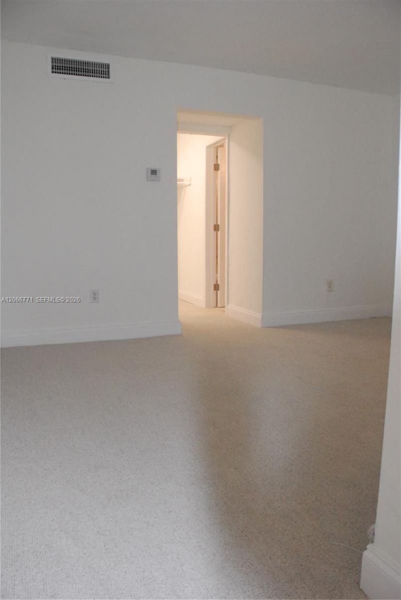 10907 N Kendall Dr, Unit 416, Miami, FL 33176 Photo