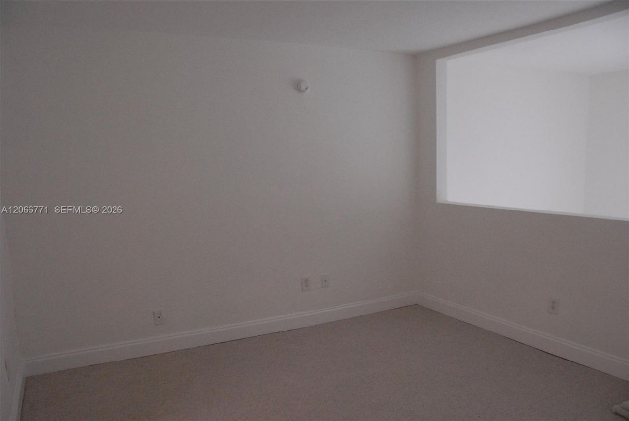 10907 N Kendall Dr, Unit 416, Miami, FL 33176 Photo