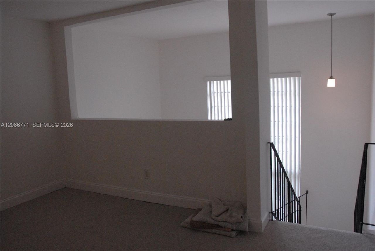 10907 N Kendall Dr, Unit 416, Miami, FL 33176 Photo