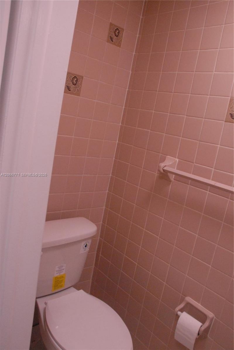 10907 N Kendall Dr, Unit 416, Miami, FL 33176 Photo