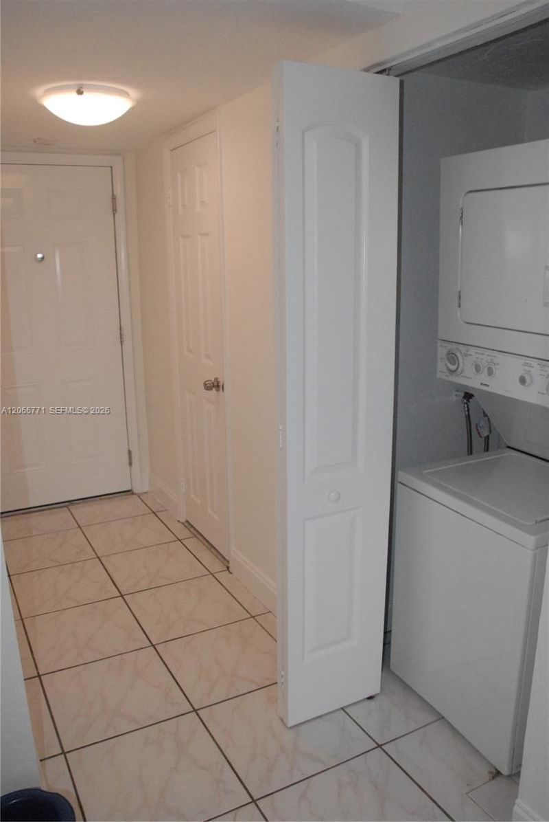 10907 N Kendall Dr, Unit 416, Miami, FL 33176 Photo