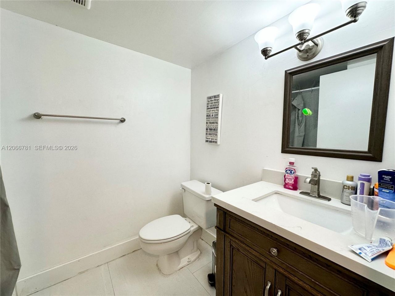 9427 Fontainebleau Blvd , Unit 102-34, Miami, FL 33172 Photo