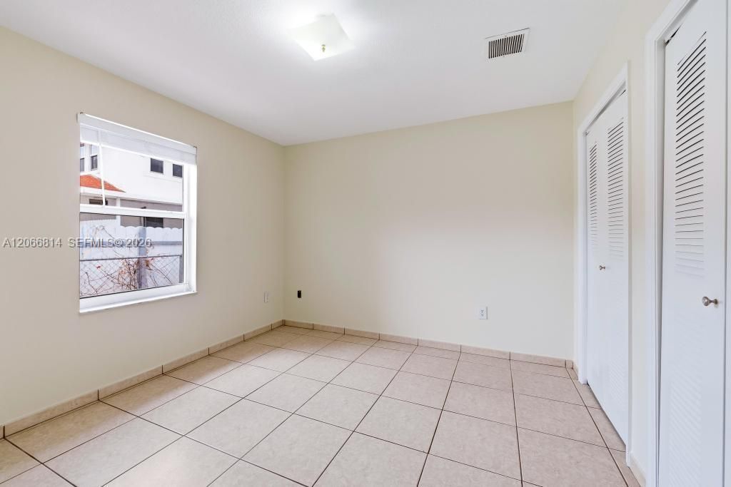 3072 NW 14th St , Unit REAR, Miami, FL 33125 Photo