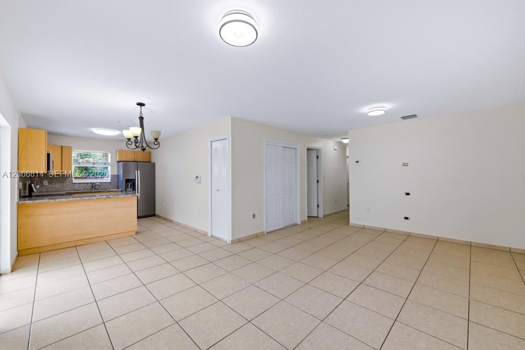 3072 NW 14th St , Unit REAR, Miami, FL 33125 Photo
