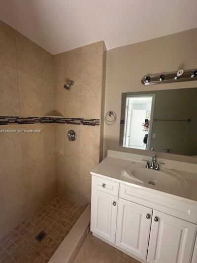 861 NE 207th Ln, Unit 201-14, Miami, FL 33179 Photo