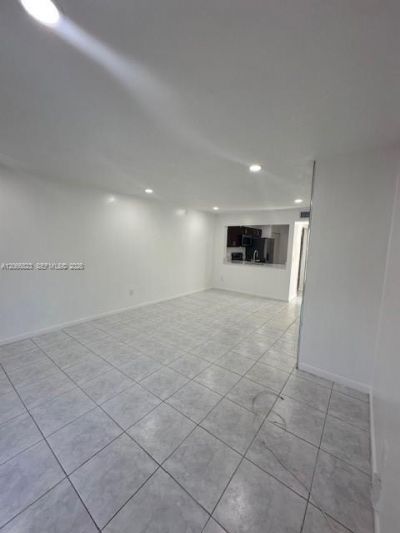 861 NE 207th Ln, Unit 201-14, Miami, FL 33179 Photo