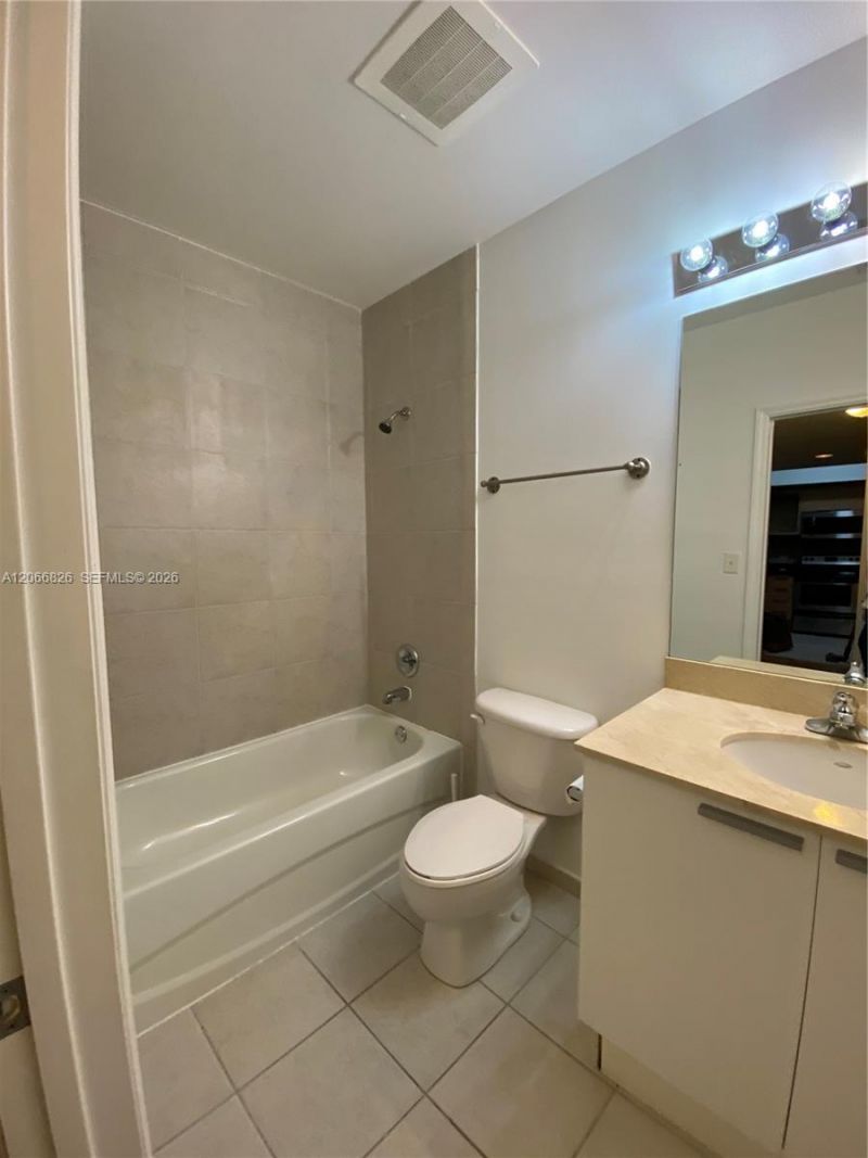 140 S Dixie Hwy , Unit 1025, Hollywood, FL 33020 Photo