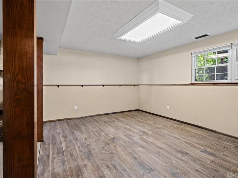 2145 Ginghamsburg Frederick Road, Tipp City, OH 45371 Photo 17