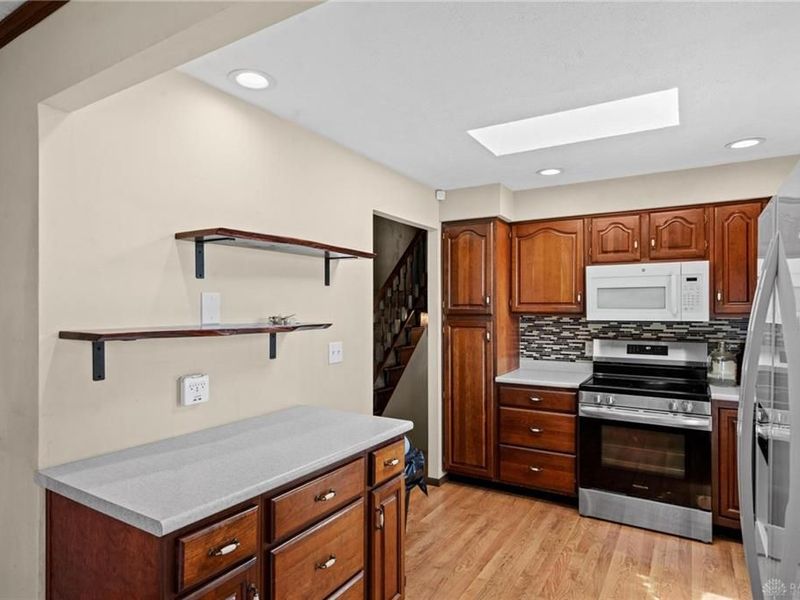 2145 Ginghamsburg Frederick Road, Tipp City, OH 45371 Photo 8