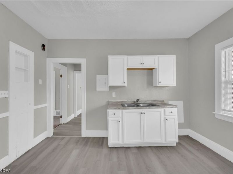3652 E 153rd Street, Unit 2/UP, Cleveland, OH 44120 Photo 10