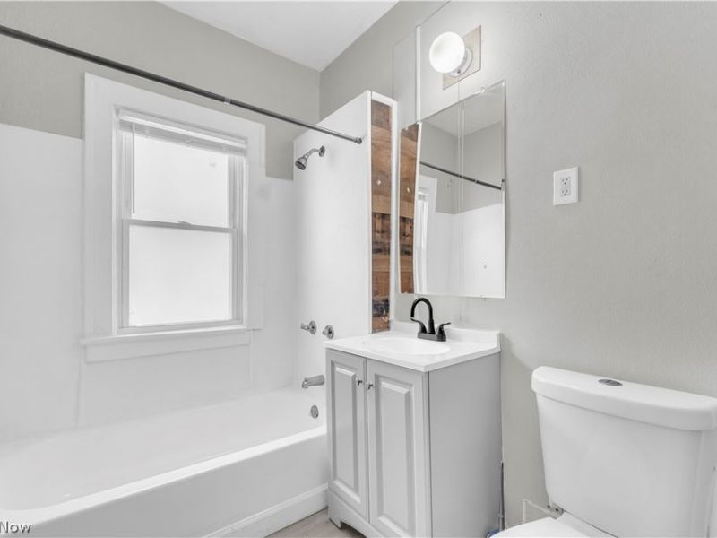 3652 E 153rd Street, Unit 2/UP, Cleveland, OH 44120 Photo 19