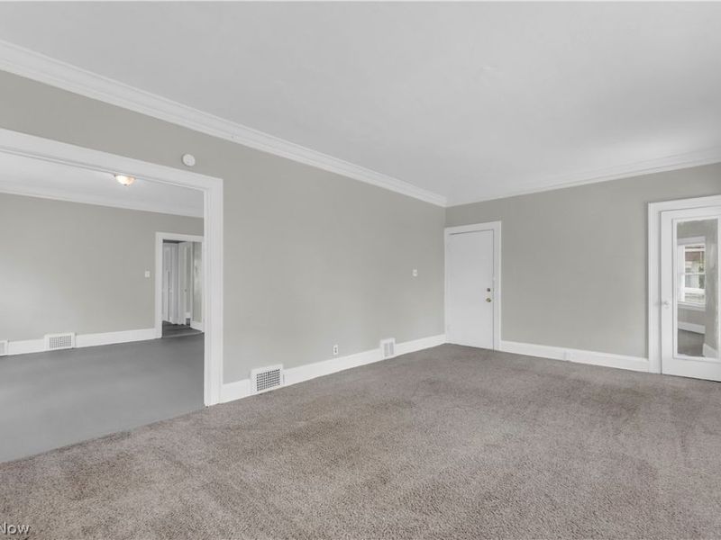 3652 E 153rd Street, Unit 2/UP, Cleveland, OH 44120 Photo 3