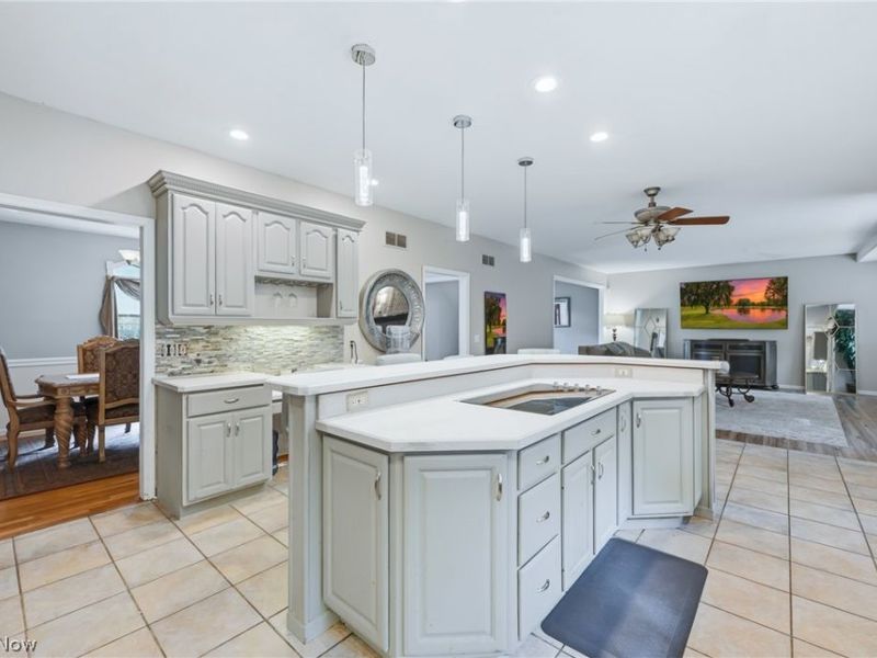 6605 Brookhollow Drive SW, Warren, OH 44481 Photo 14