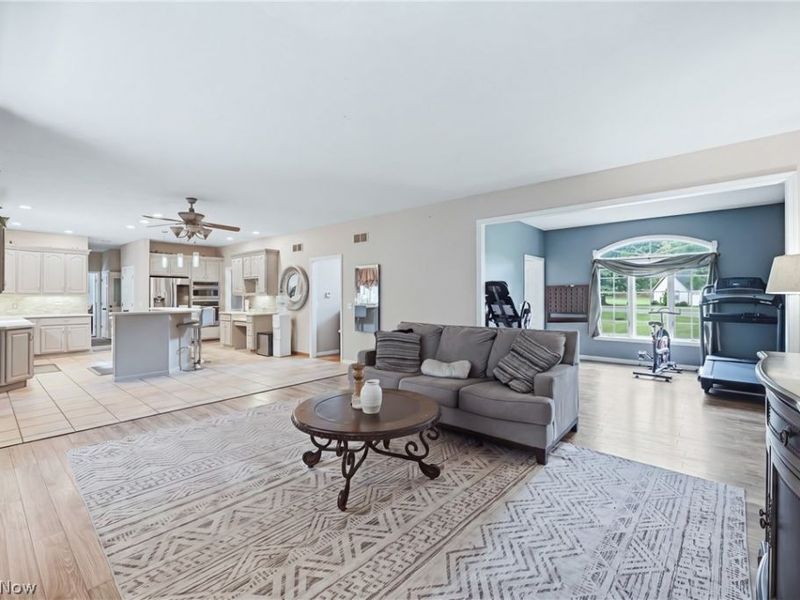 6605 Brookhollow Drive SW, Warren, OH 44481 Photo 21