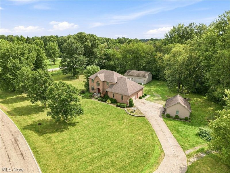 6605 Brookhollow Drive SW, Warren, OH 44481 Photo 3