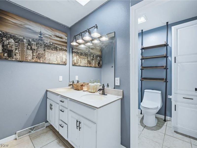 6605 Brookhollow Drive SW, Warren, OH 44481 Photo 38
