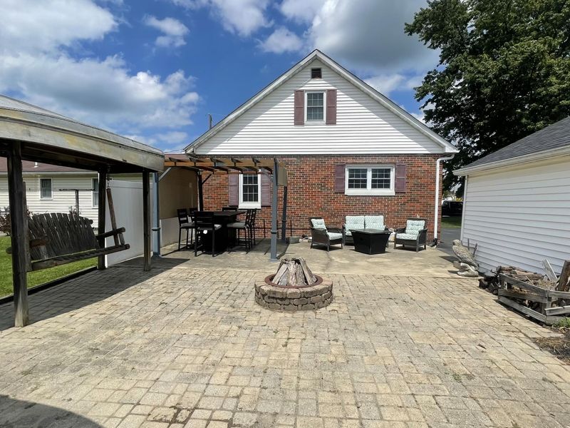 233 W Mound Street, South Charleston, OH 45368 Photo 10