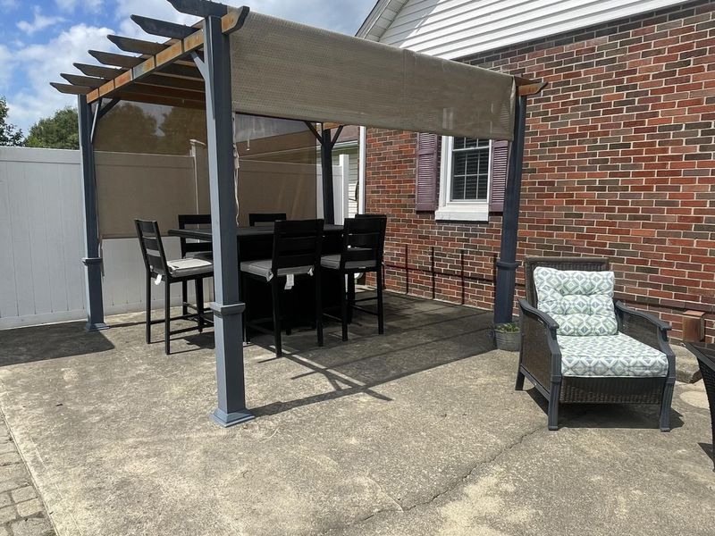 233 W Mound Street, South Charleston, OH 45368 Photo 7