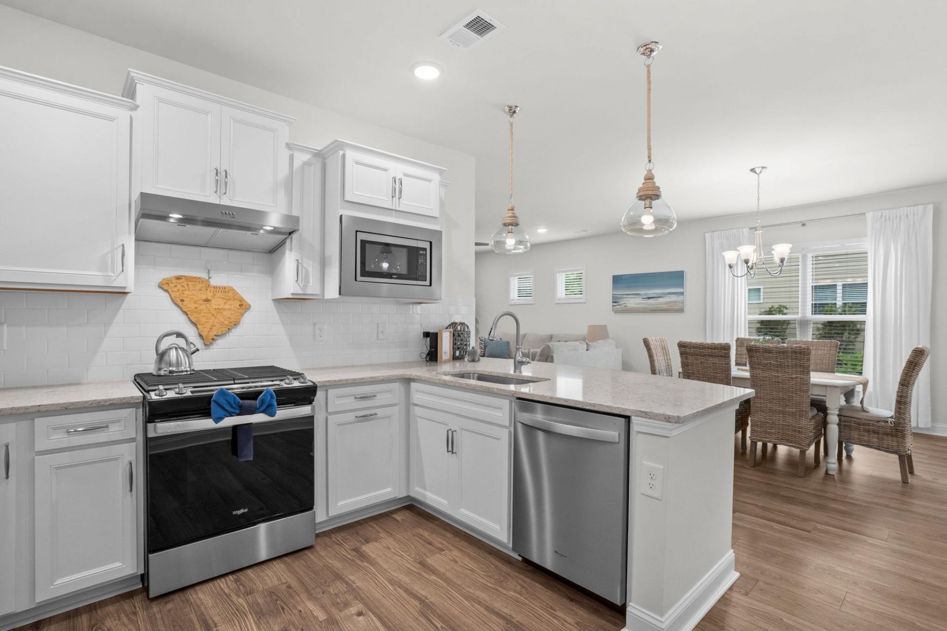 5905 Cremona Dr. Photo 17
