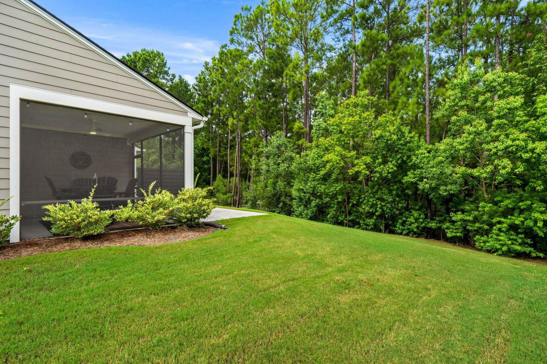 5905 Cremona Dr. Photo 22