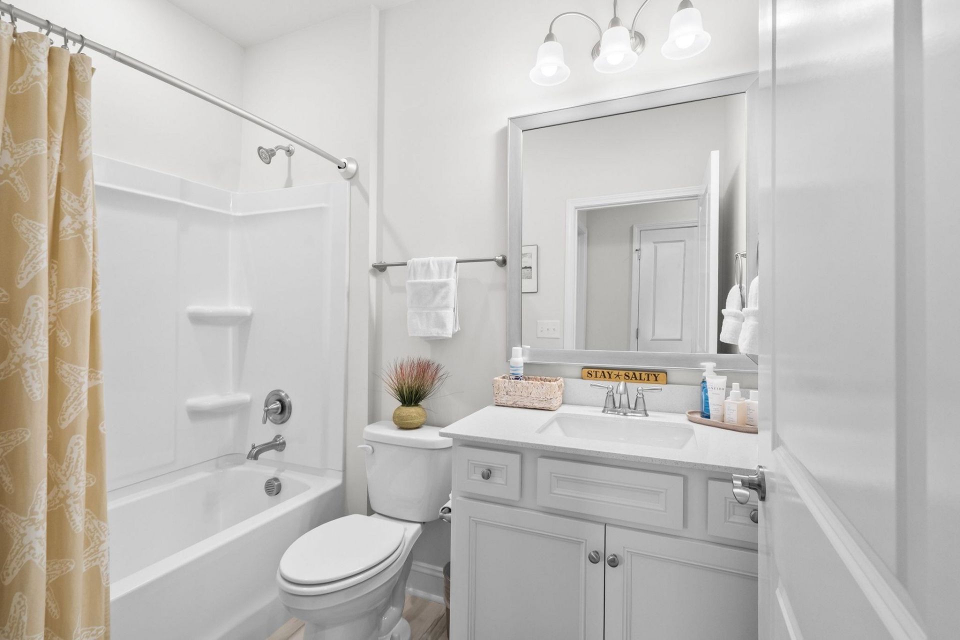 5905 Cremona Dr. Photo 37