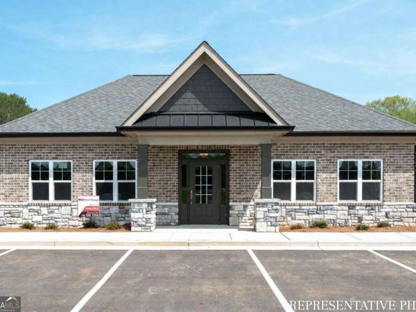 1060 Garland Drive, Unit 200, Bogart, GA 30622