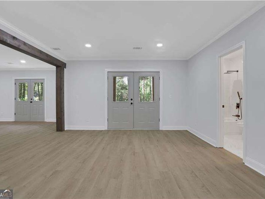 Property Image 54