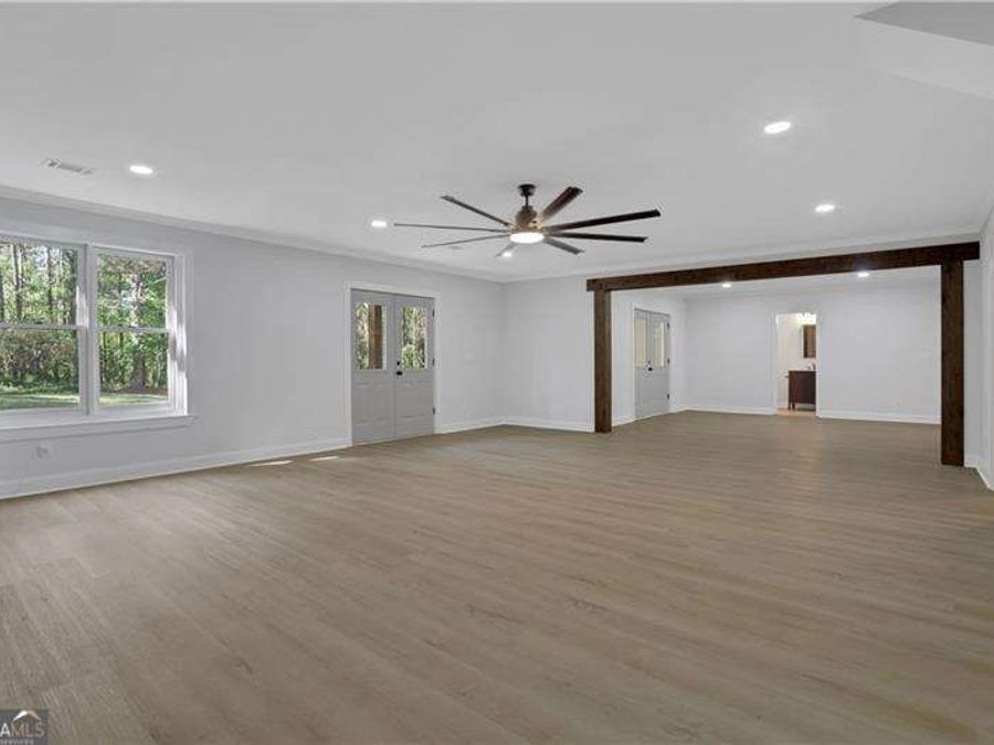Property Image 59
