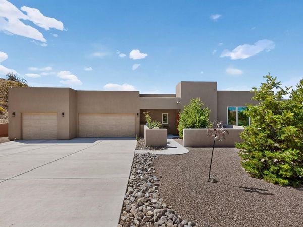 17 Basketweaver Court, Placitas, NM 87043