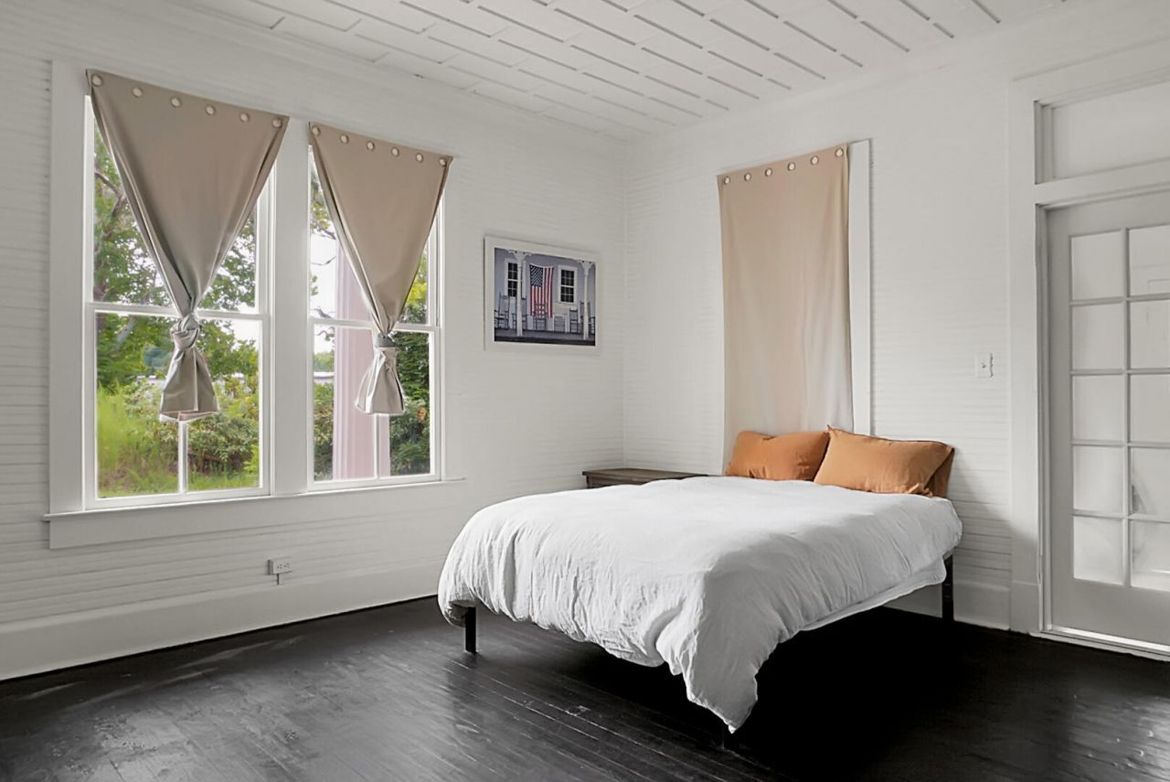 2080 Five Chop Road Photo 23