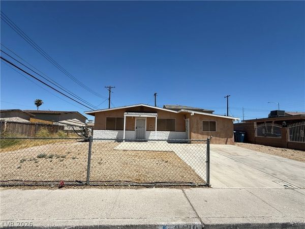 2420 North Street, North Las Vegas, NV 89030