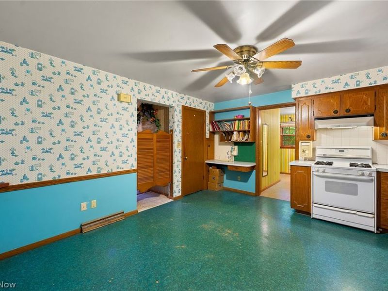 270 Benton Street, Austintown, OH 44515 Photo 12