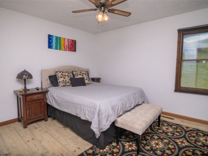 68462 Woodcroft Drive, Saint Clairsville, OH 43950 Photo 11
