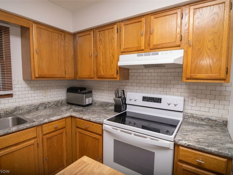 68462 Woodcroft Drive, Saint Clairsville, OH 43950 Photo 5