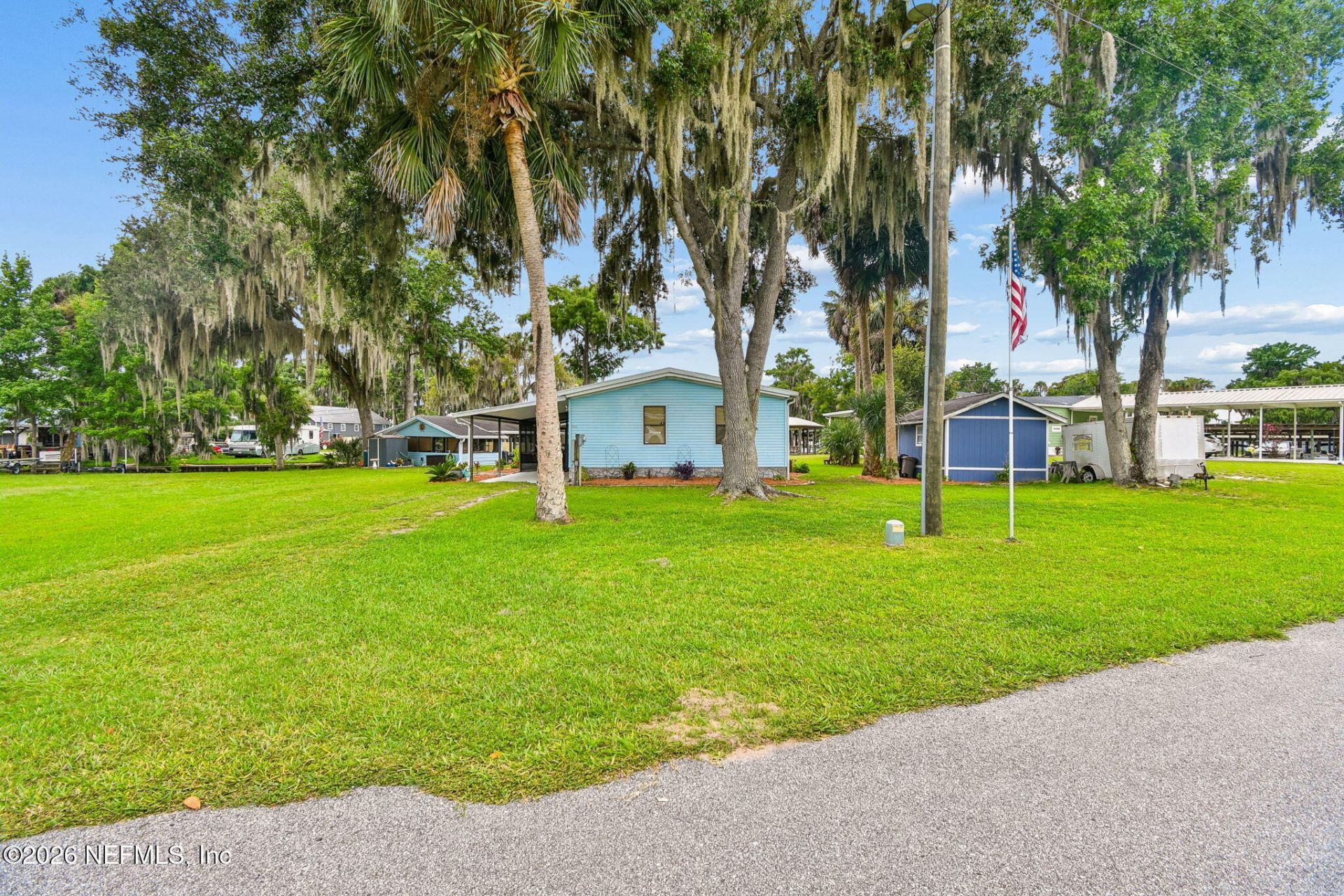 113 S Lake George Drive, Georgetown, FL 32139 Photo