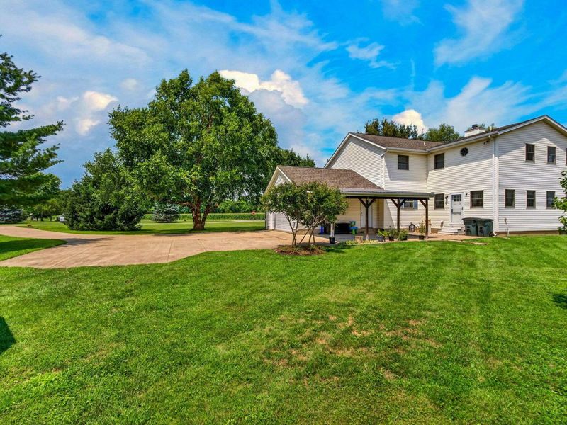 2870 Bridlewood Street , Circleville, OH 43113 Photo 13