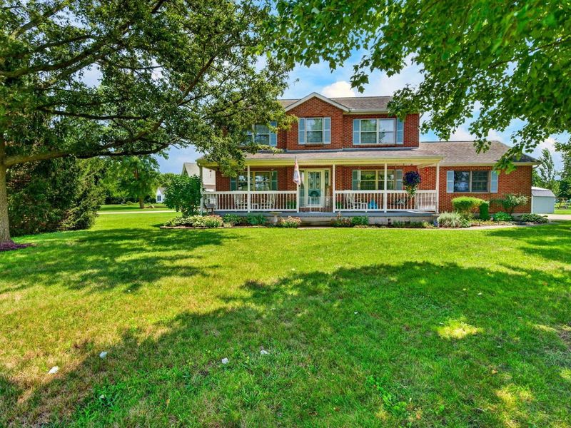 2870 Bridlewood Street , Circleville, OH 43113 Photo 2