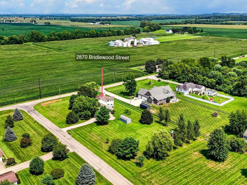 2870 Bridlewood Street , Circleville, OH 43113 Photo 3
